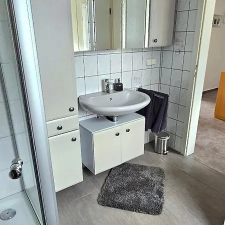 Apartmán Gemuetliche Dachgeschosswohnung Mit Balkon In Dortmund