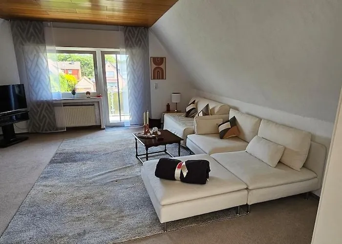 Lejlighed Gemuetliche Dachgeschosswohnung Mit Balkon In Dortmund