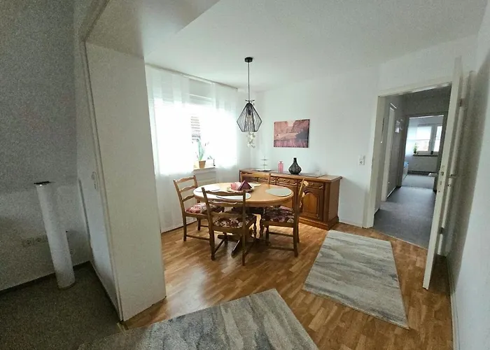 Gemuetliche Dachgeschosswohnung Mit Balkon In *